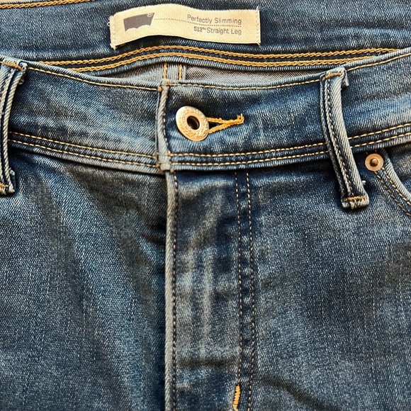 Levi's 512 Jeans Womens 10M W30 L32  Perfectly Slimming Straight Leg - Picture 10 of 10